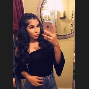 Meet your Posher, Jasmine